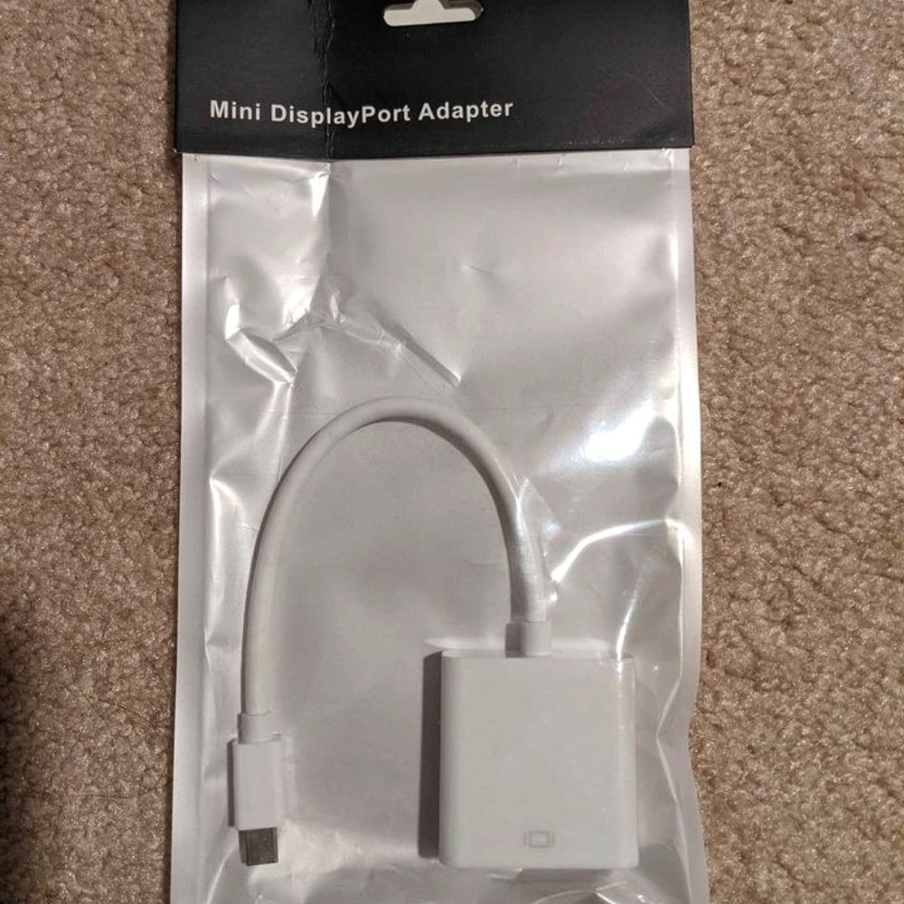 NEW VGA to Mini display port adaptor